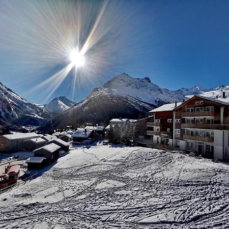 Hotel Alpenperle Saas Fee Kültér fotó