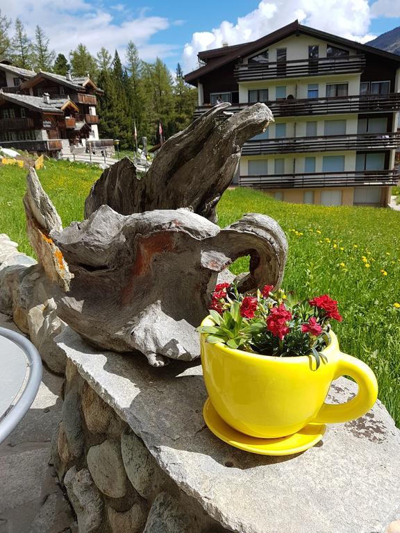Hotel Alpenperle Saas Fee Kültér fotó