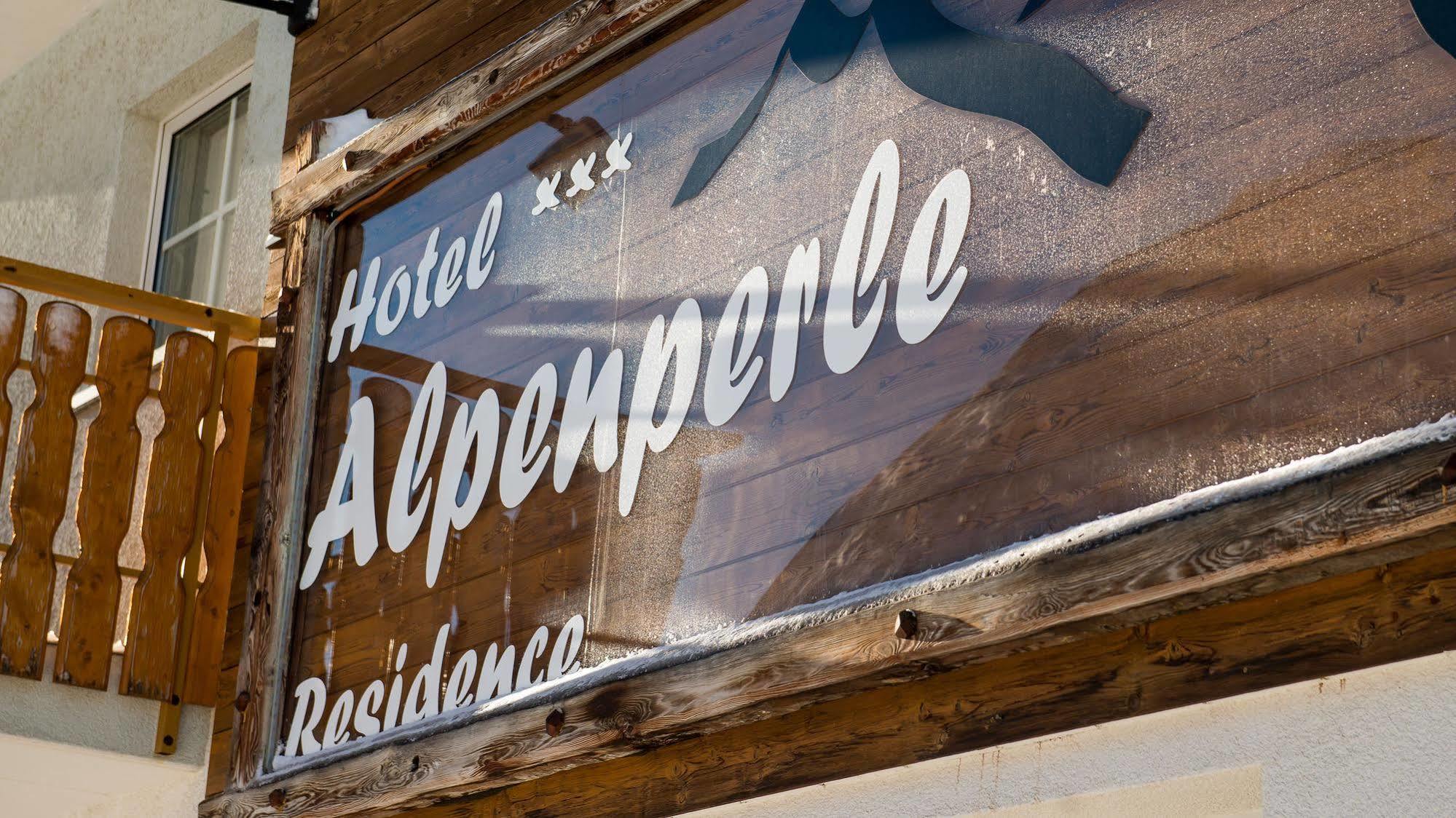 Hotel Alpenperle Saas Fee Kültér fotó