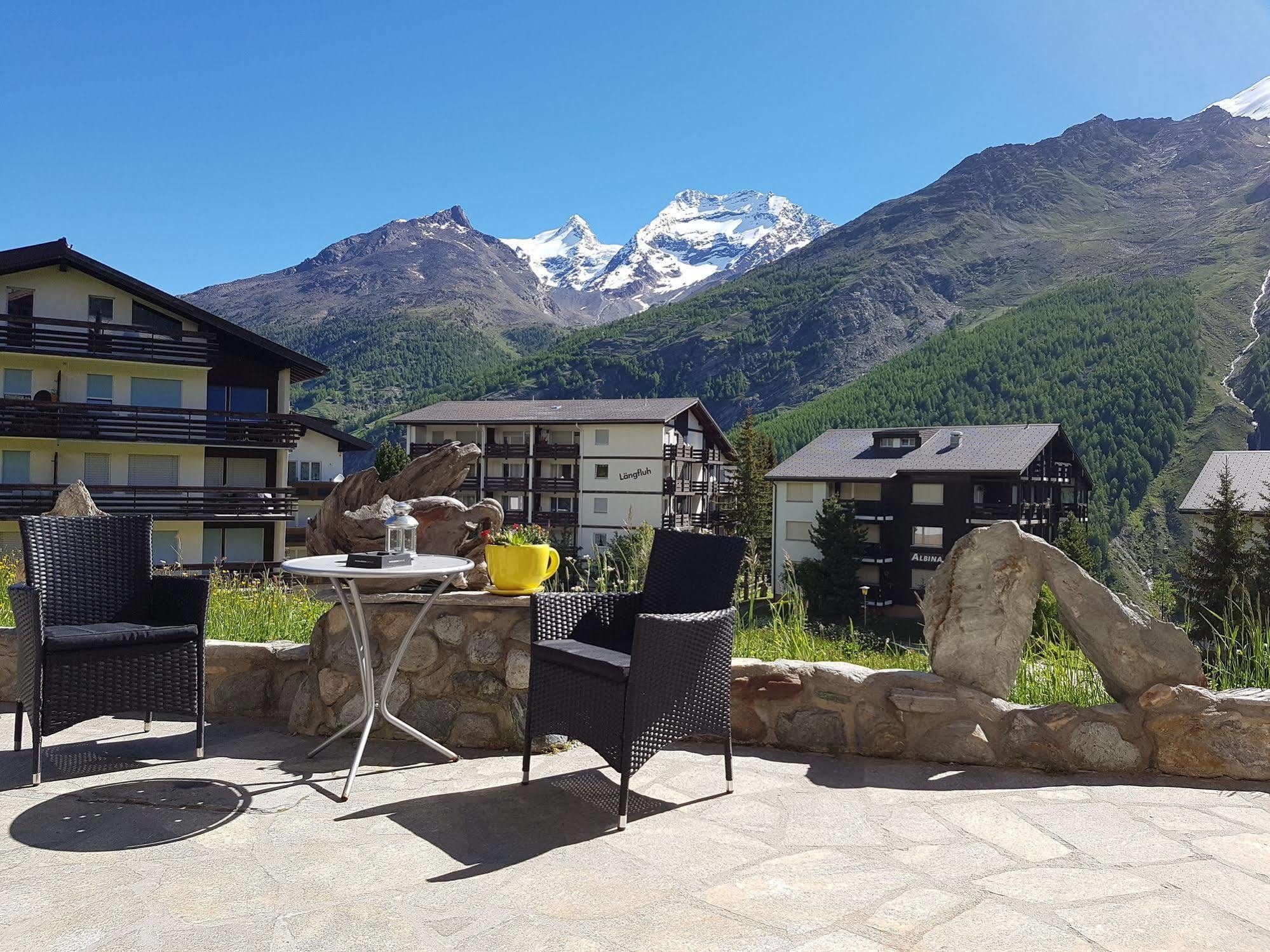 Hotel Alpenperle Saas Fee Kültér fotó