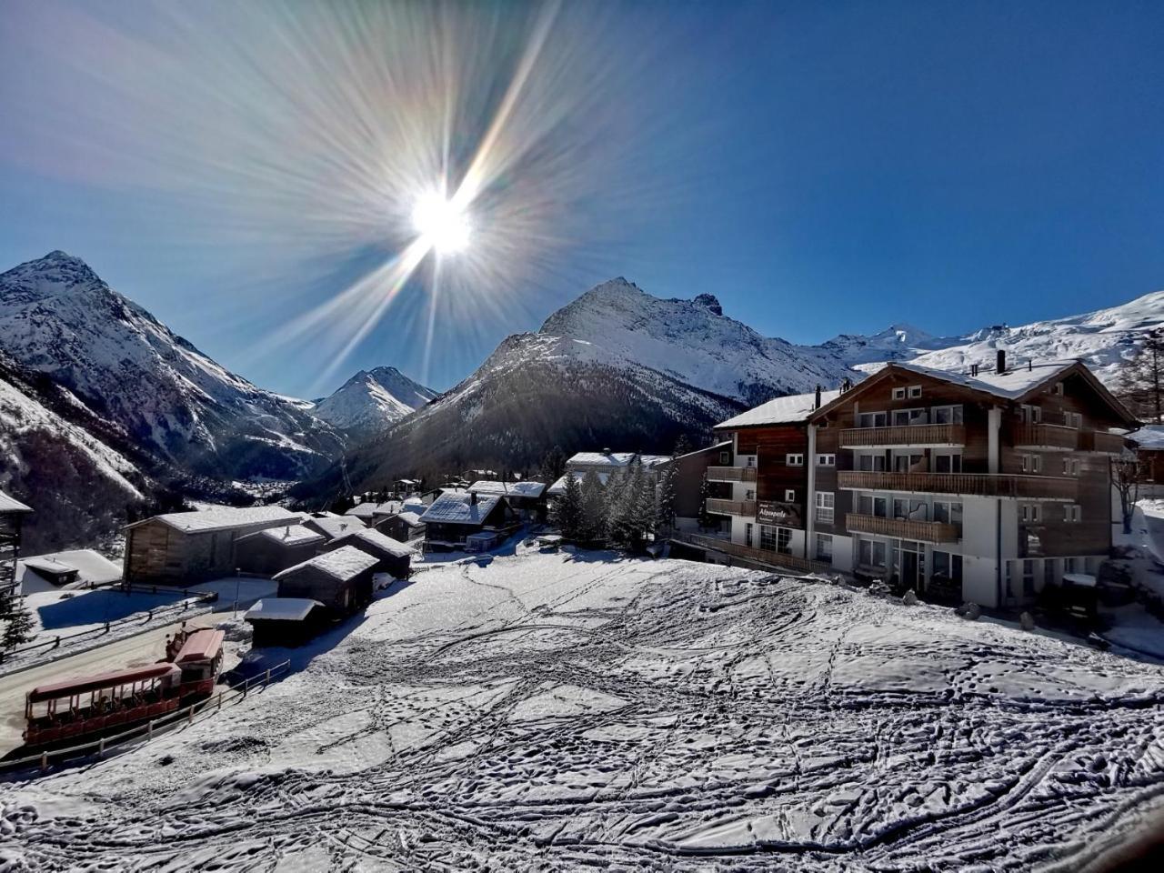 Hotel Alpenperle Saas Fee Kültér fotó
